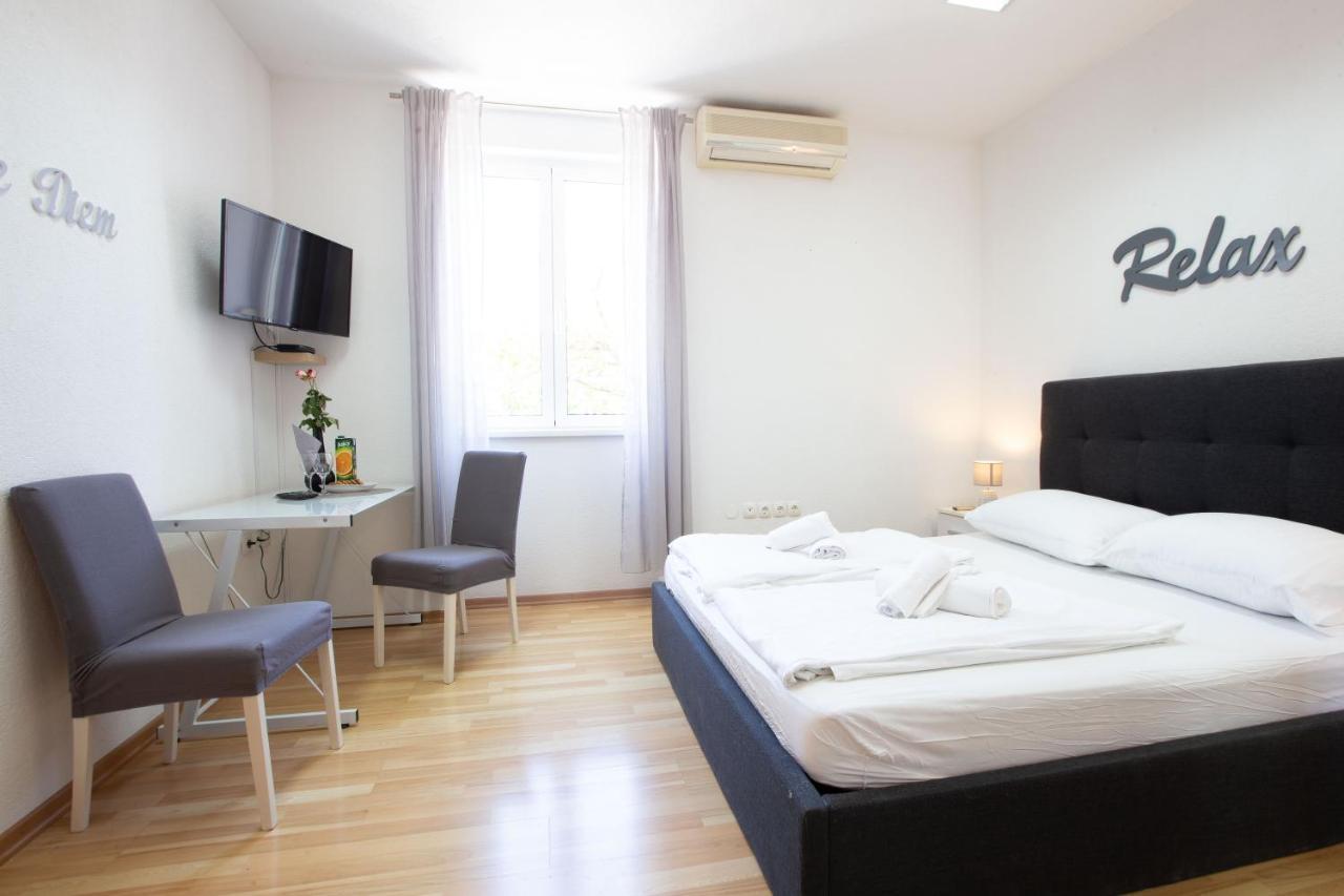 Lilly Studio Apartments Zadar Exterior foto